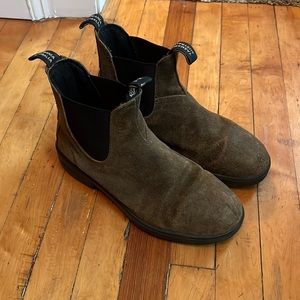 Men’s Olive Blundstones